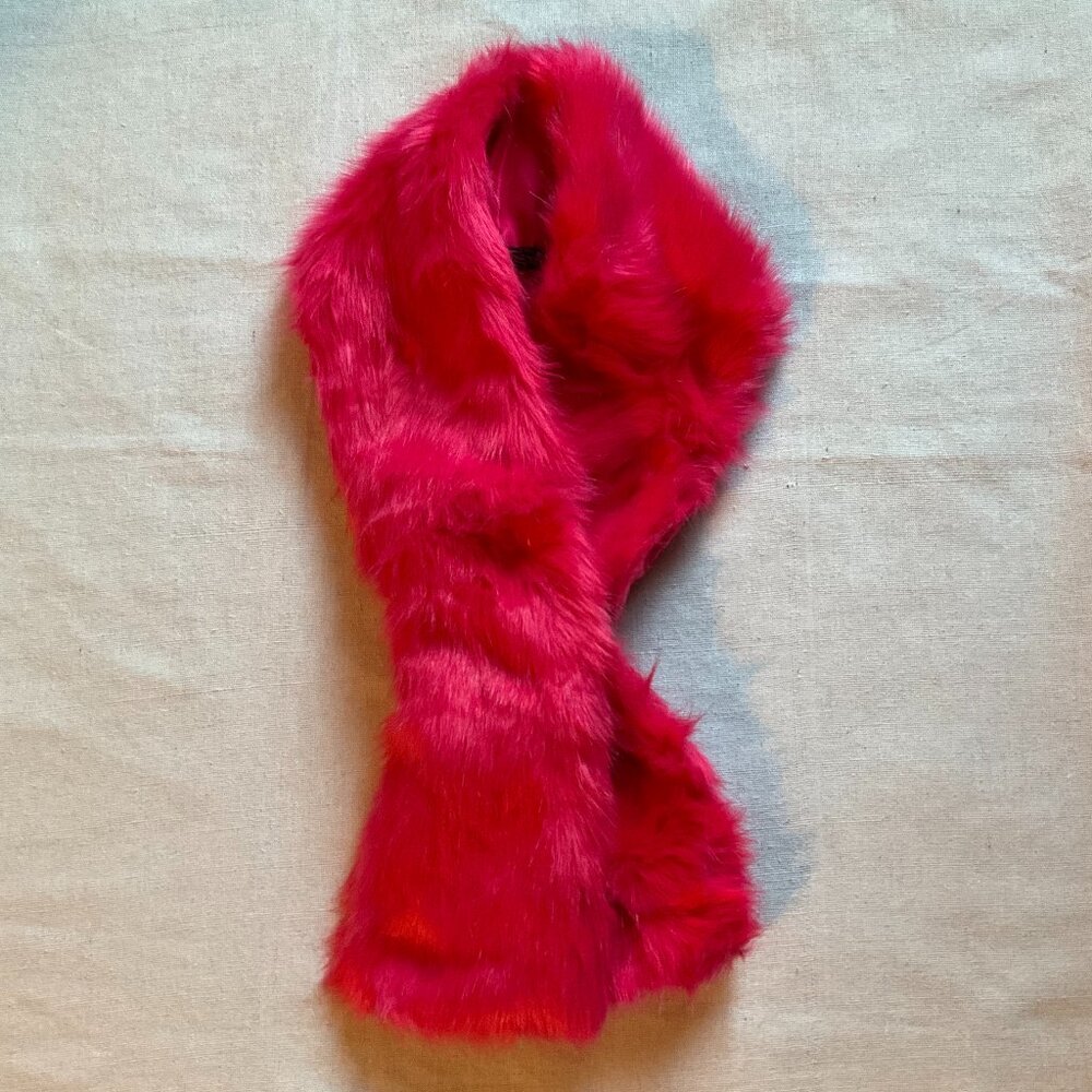 NWT J Crew Women’s Faux Fur Pull-Through Scarf/Neck Warmer, Bright Pink, H3466